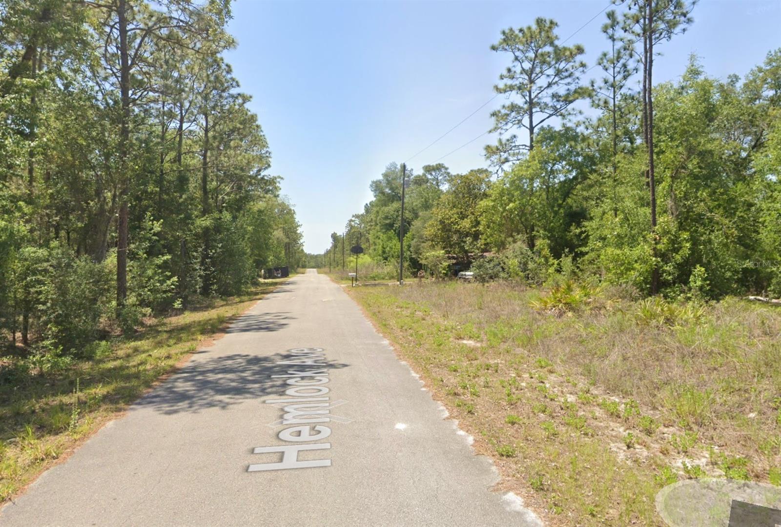 RAINBOW LAKES ESTATE SECTION M - Land