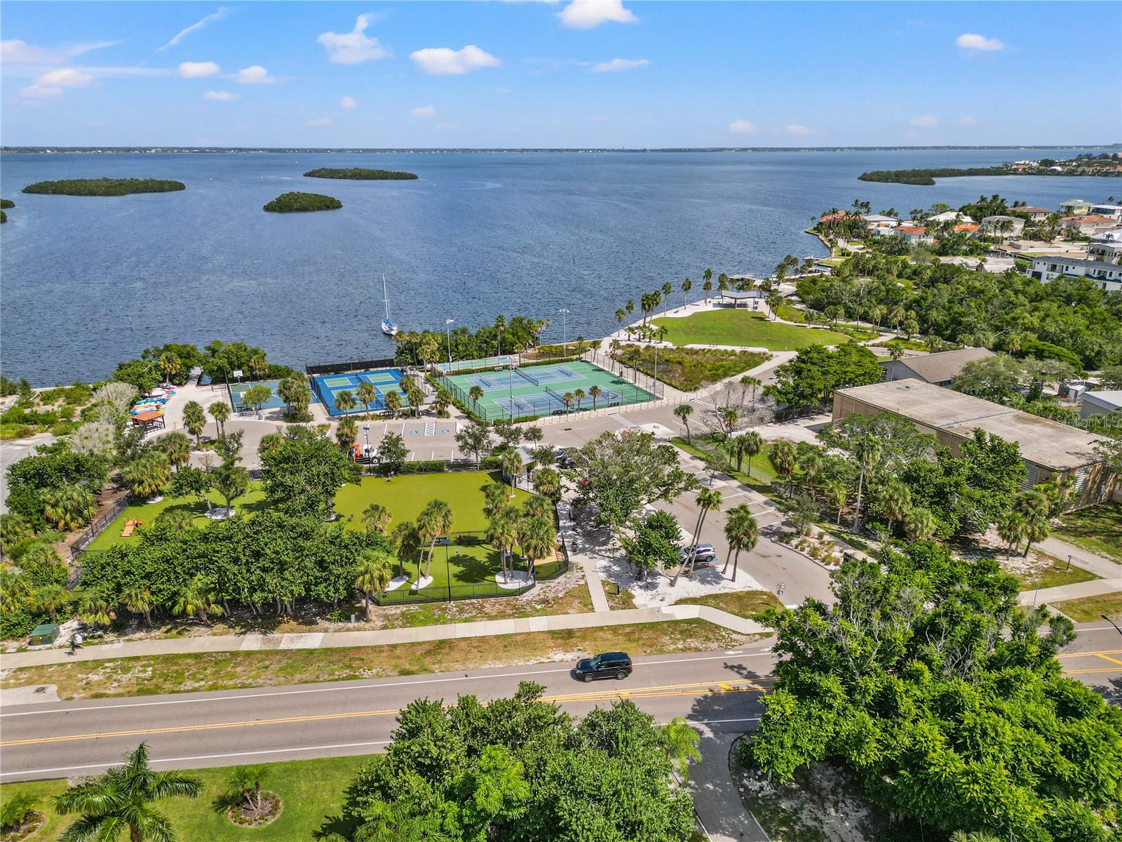 COQUINA BEACH - Residential Lease