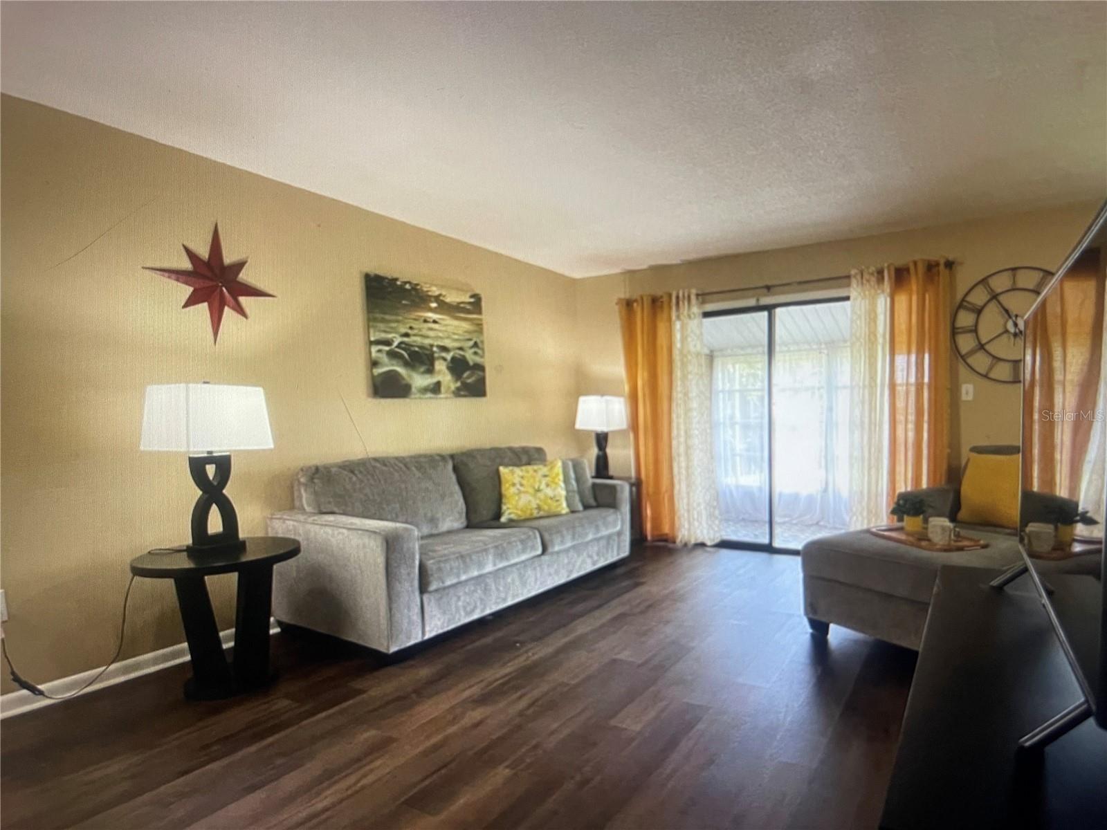 FAIRWAYS/SILVER SPGS SHRS CONDO - Residential