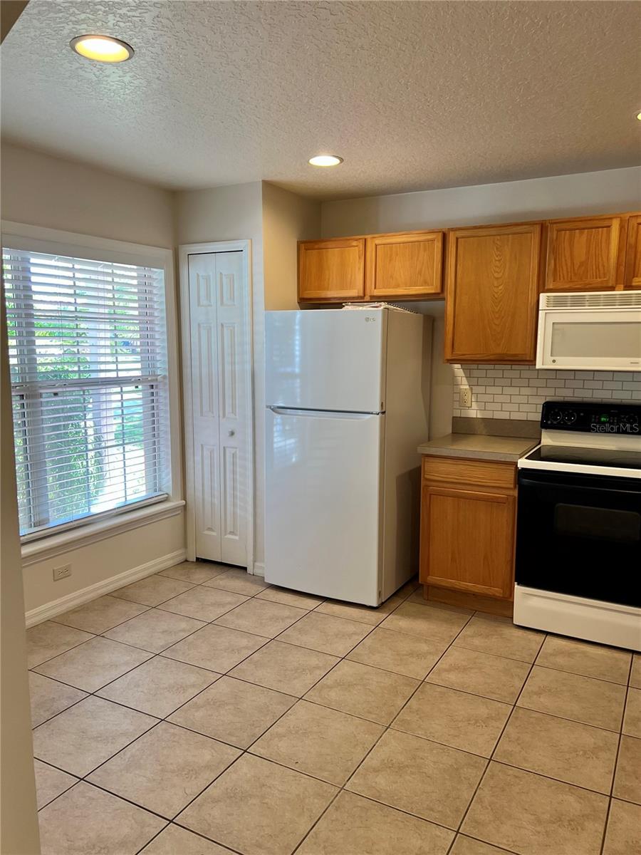 ADIRONDACK HEIGHTS - Residential Lease