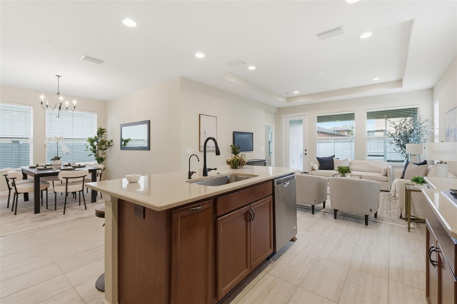 ESTANCIA PH 1D - Residential Lease
