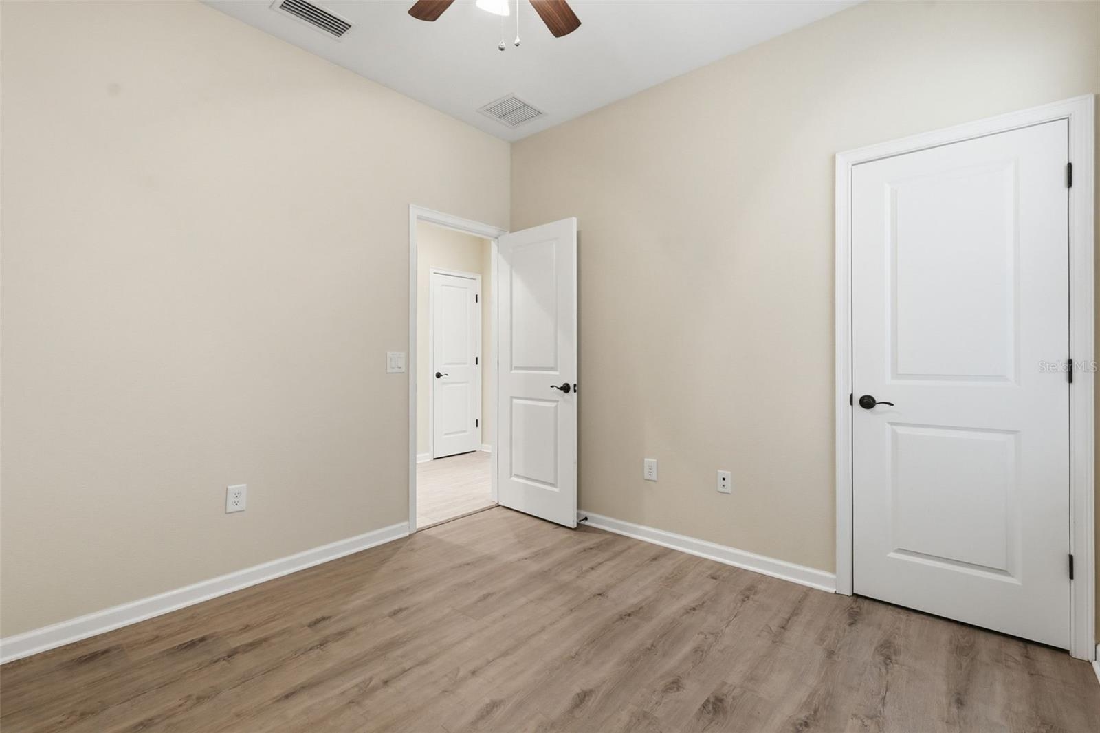 ESTANCIA PH 1D - Residential Lease