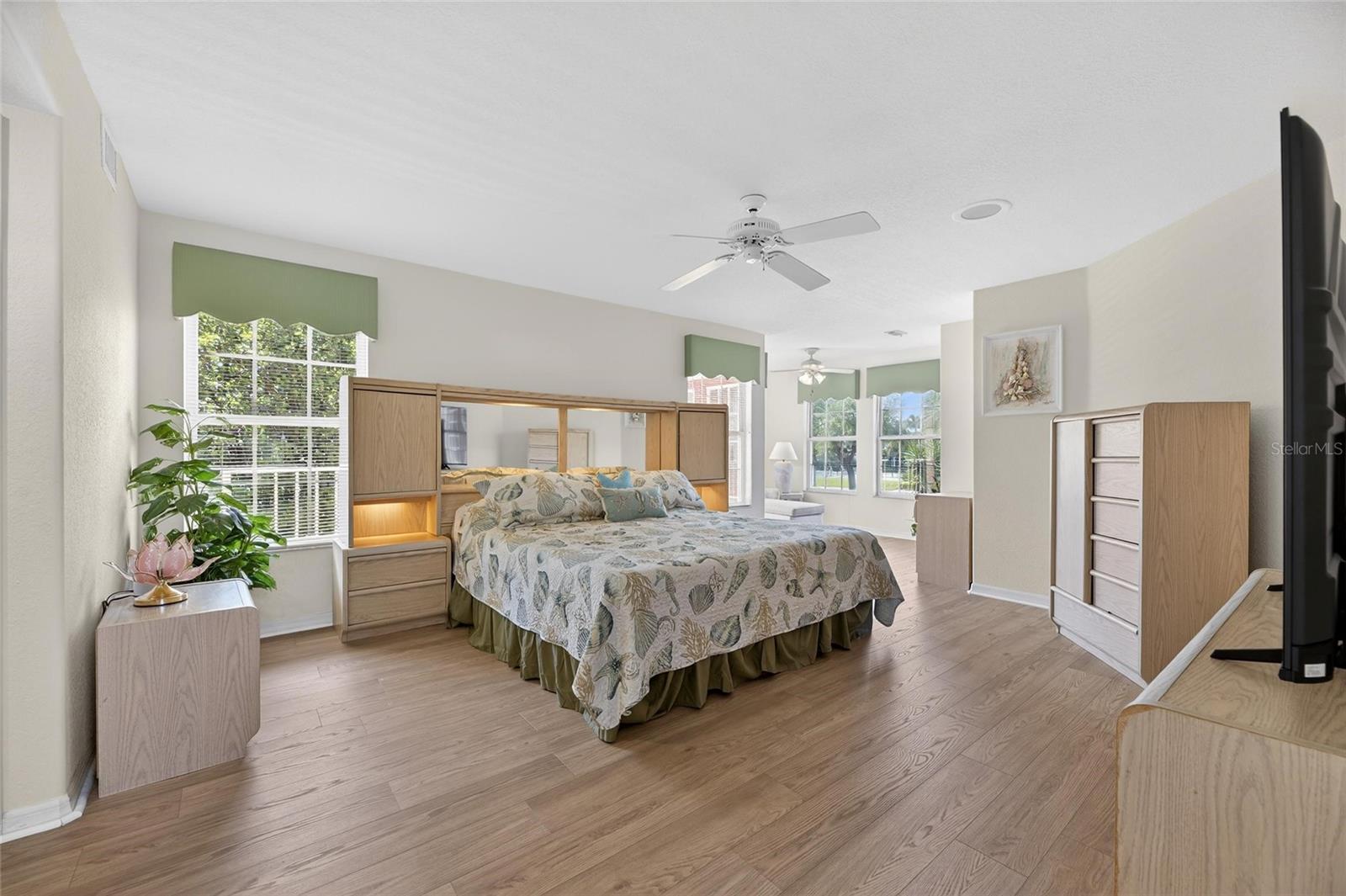 THE VILLAS AT ANDALUCIA - Residential