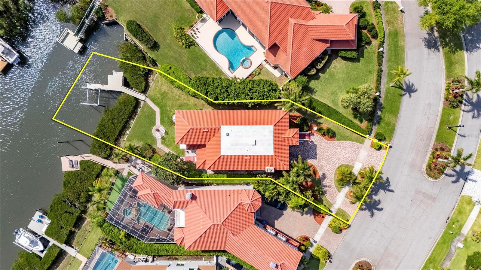 THE VILLAS AT ANDALUCIA - Residential