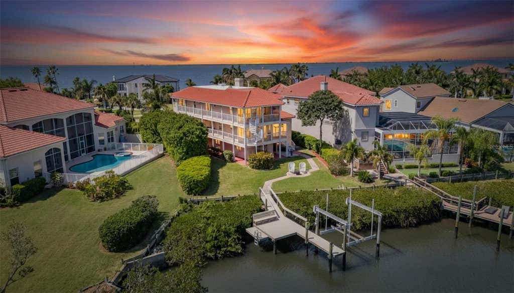 Photo of 6107 Marbella Boulevard, Apollo Beach, FL 33572 (MLS # TB8487718)