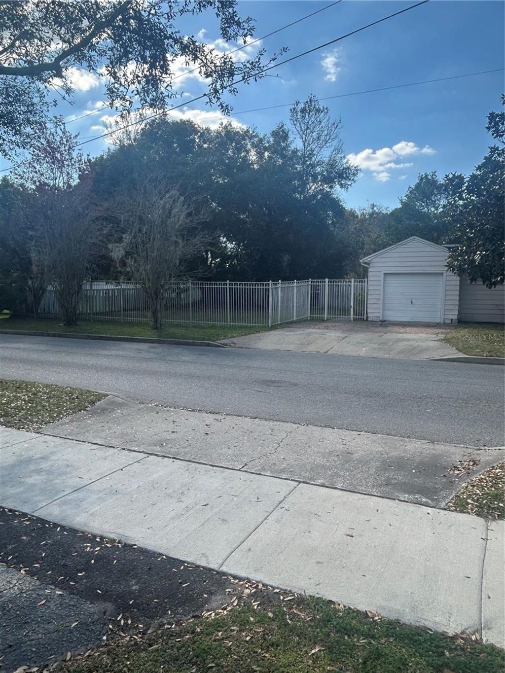 Photo of 48 E Par Street, Orlando, FL 32804 (MLS # O6374840)