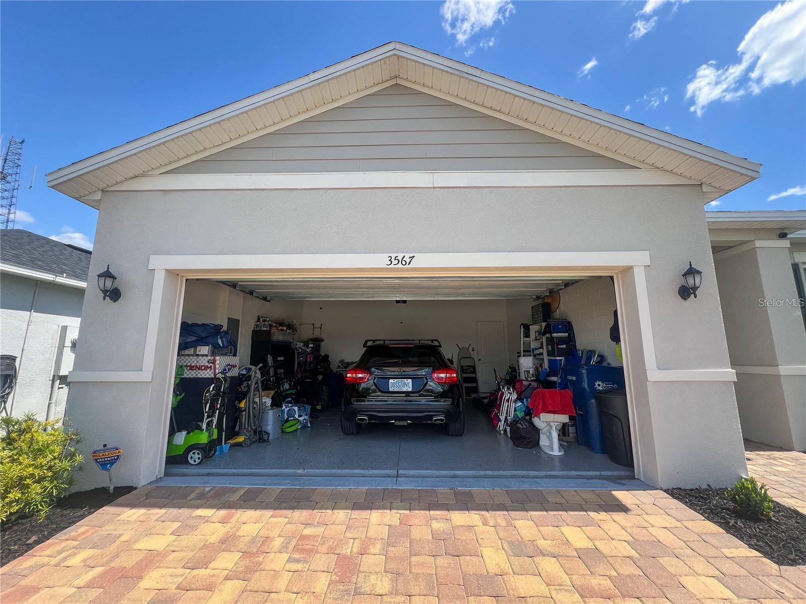 GRADY POINTE - Residential