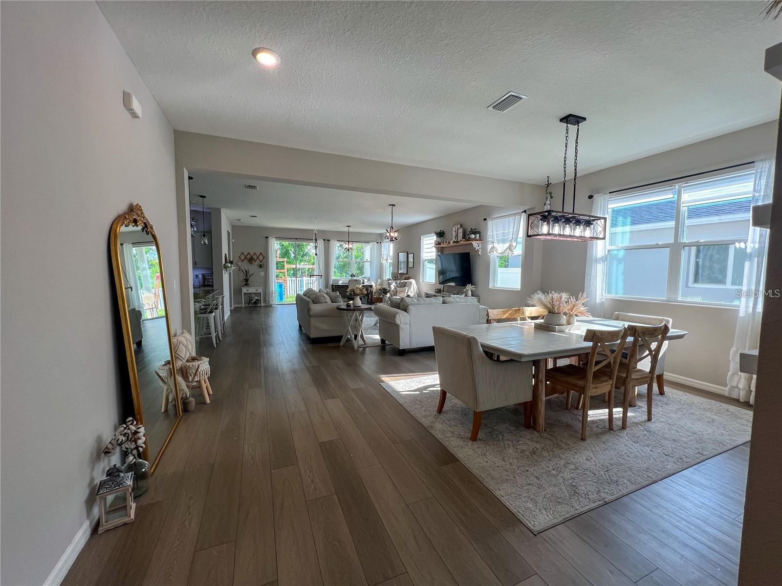 GRADY POINTE - Residential