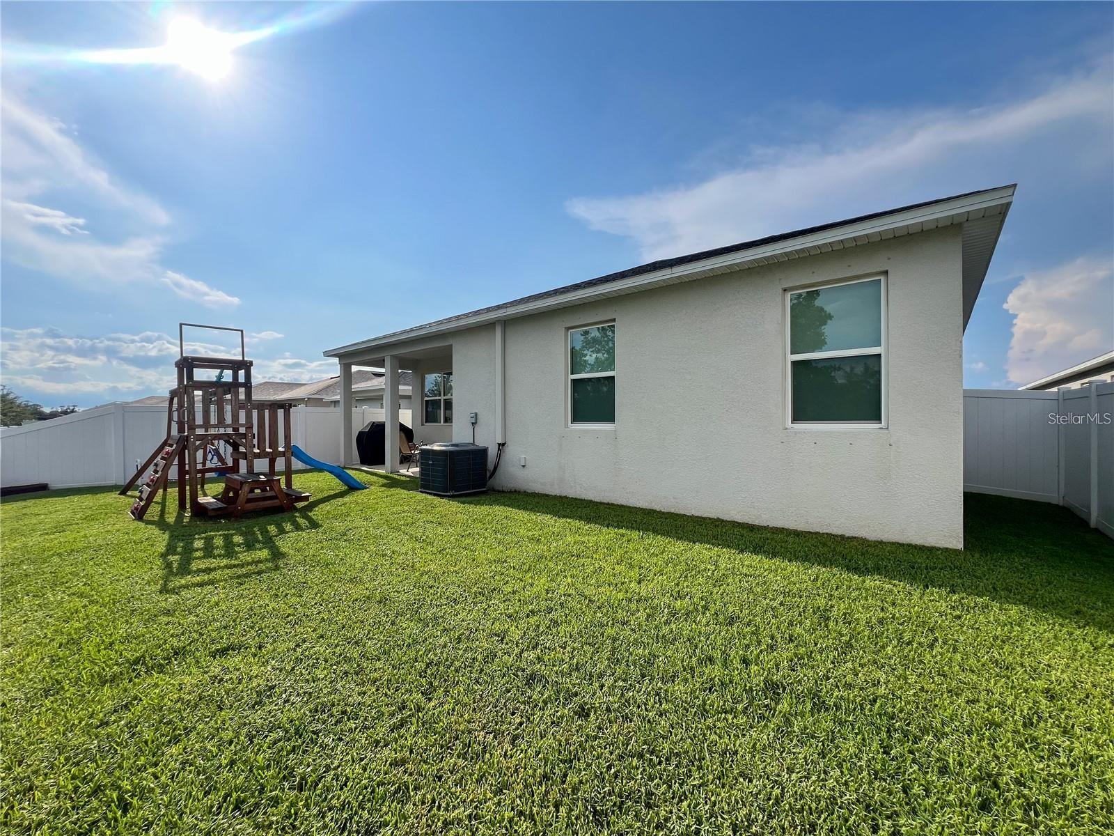 GRADY POINTE - Residential