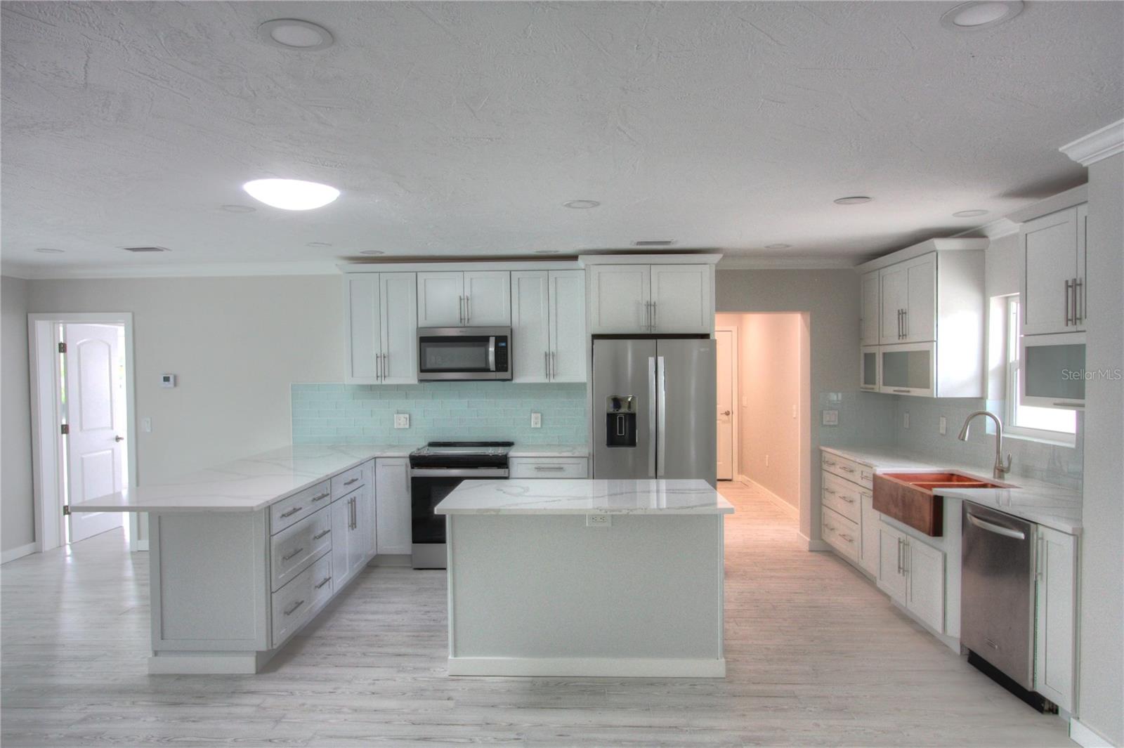 306 ISLAND CIRCLE