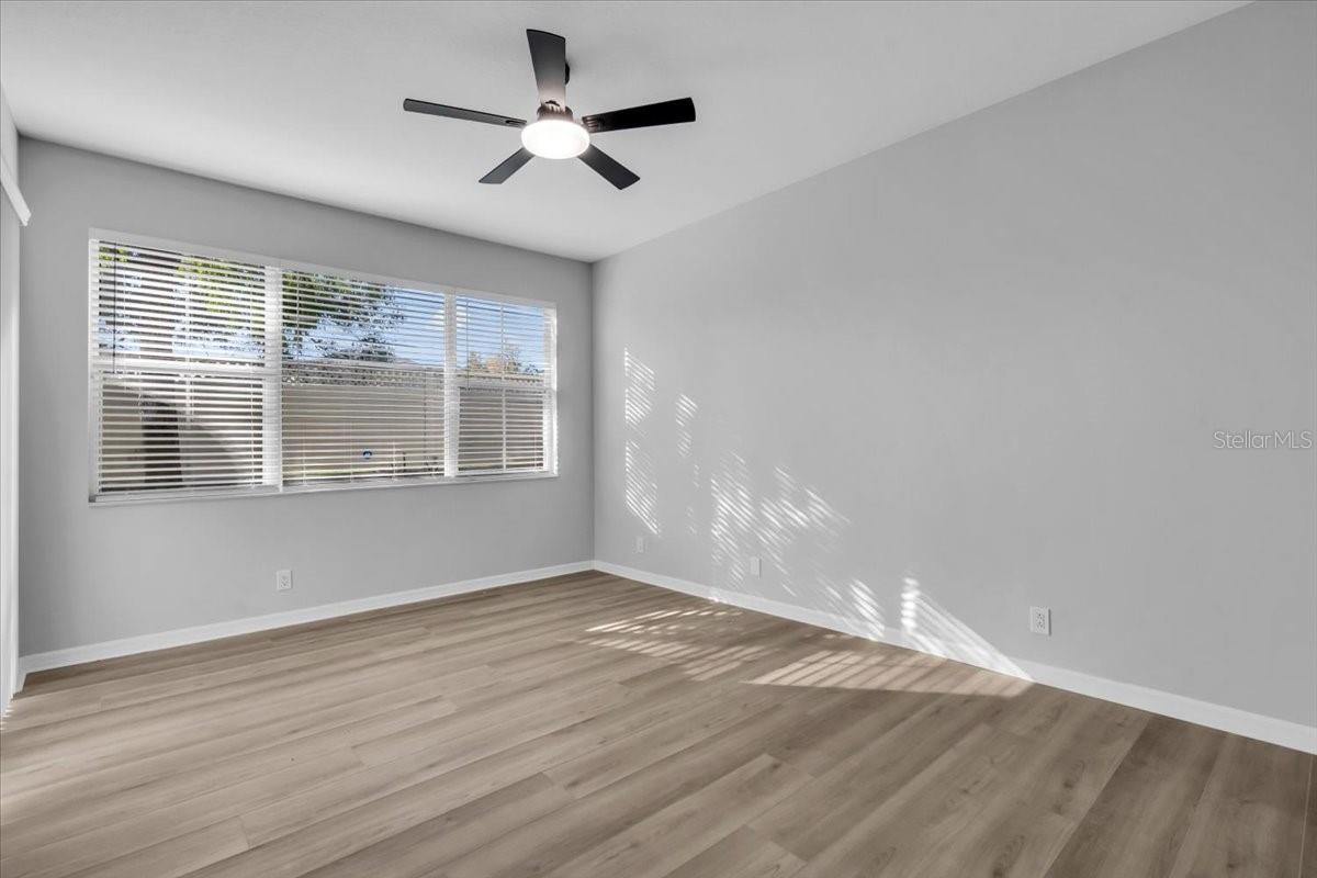 COVERED BRIDGE TWNHMS - Residential