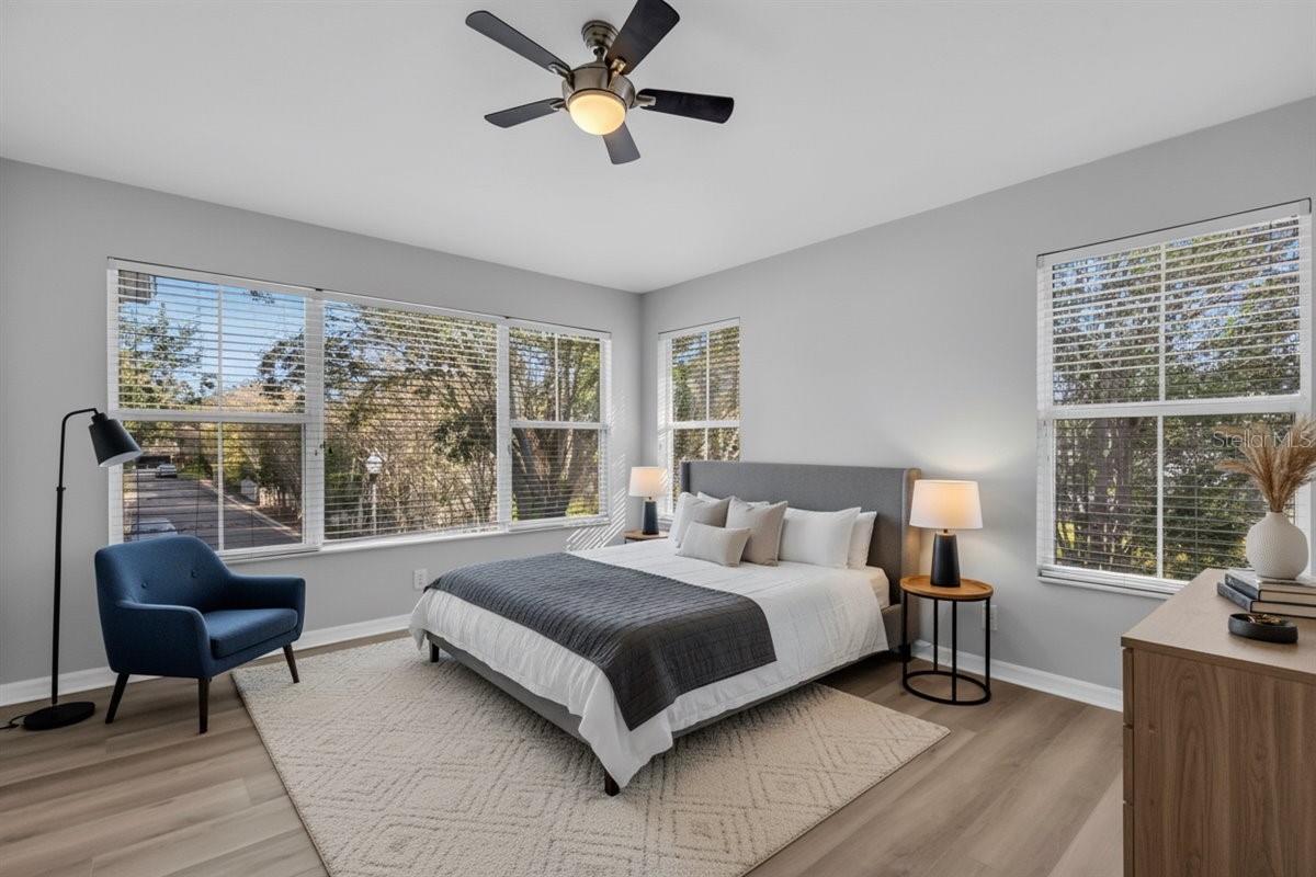 COVERED BRIDGE TWNHMS - Residential