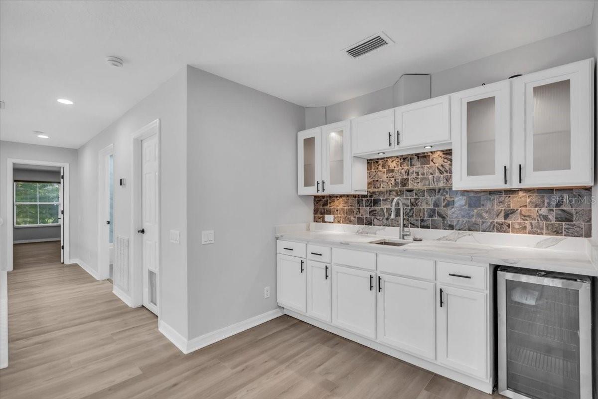 COVERED BRIDGE TWNHMS - Residential