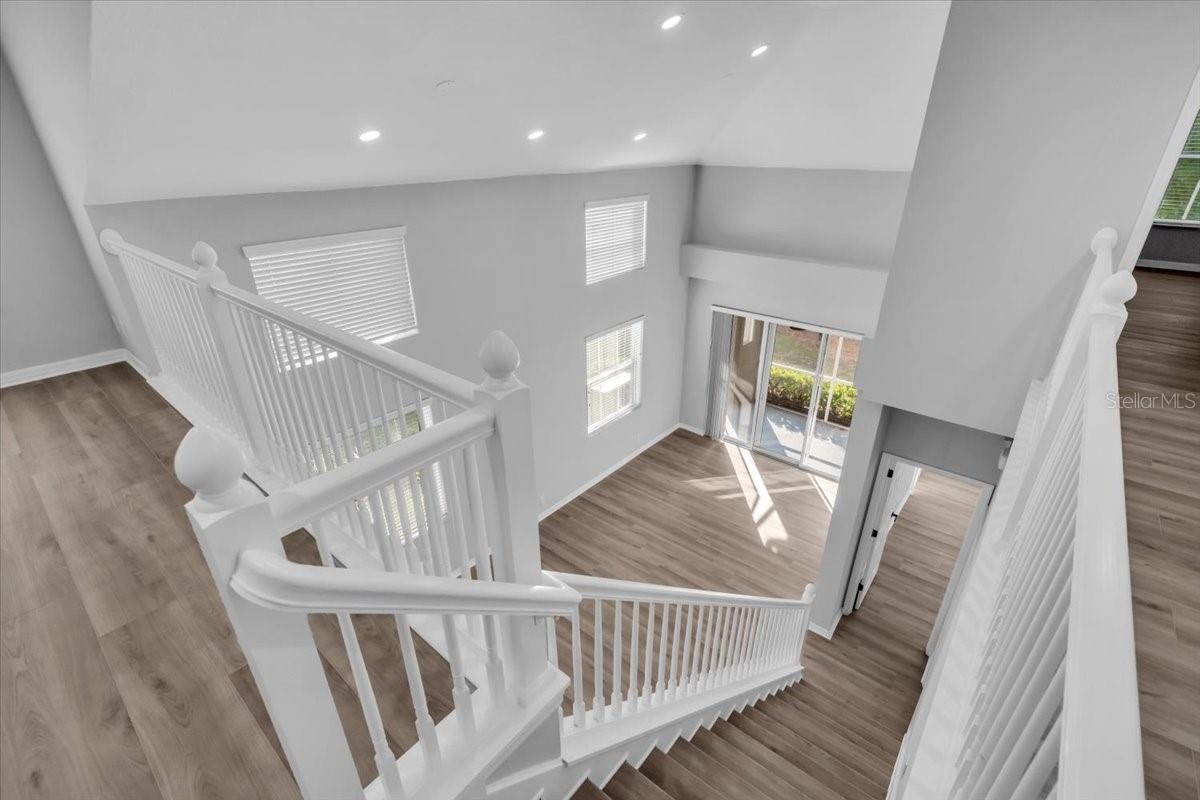 COVERED BRIDGE TWNHMS - Residential