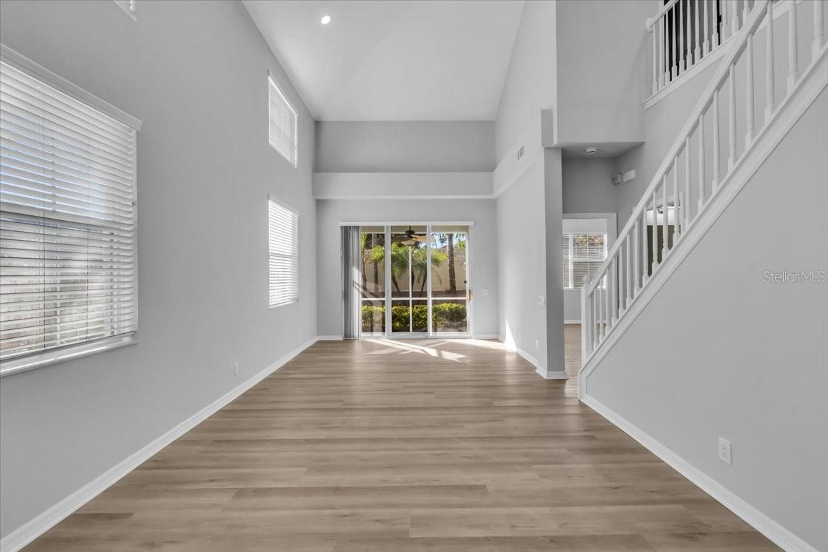 COVERED BRIDGE TWNHMS - Residential