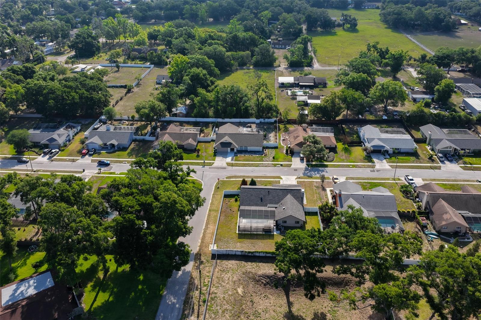 DURANT OAKS - Residential
