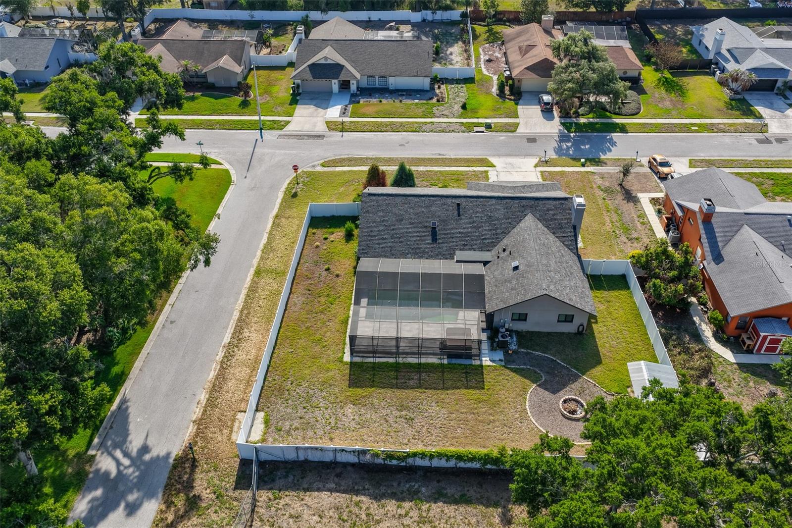 DURANT OAKS - Residential