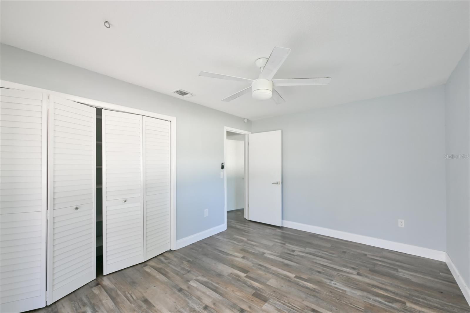 DURANT OAKS - Residential