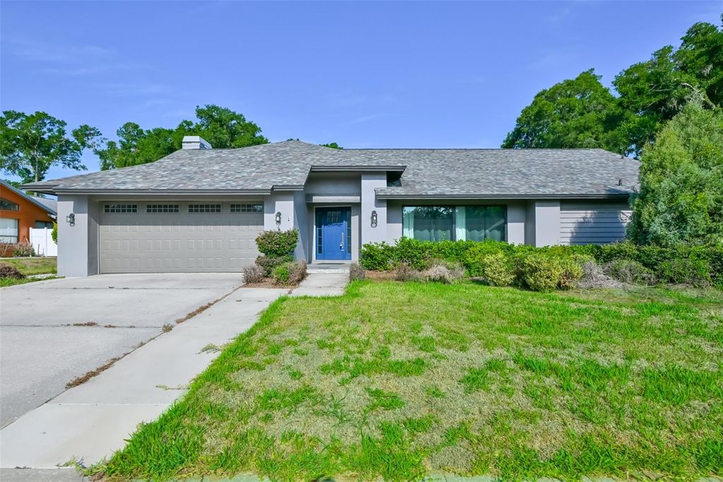 Photo of 2701 Herndon Street, Valrico, FL 33596 (MLS # TB8511389)
