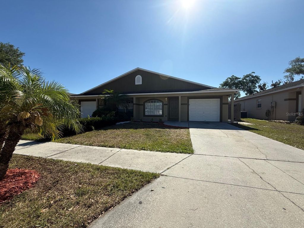 Photo of 8539 N Hyaleah Road, Tampa, FL 33617 (MLS # TB8507309)