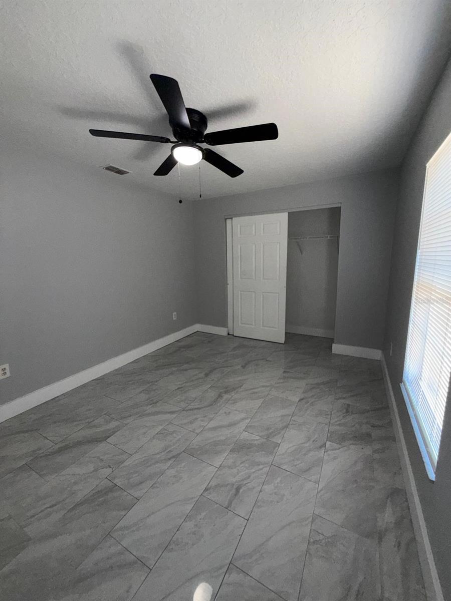 RIVER MANOR - Residential