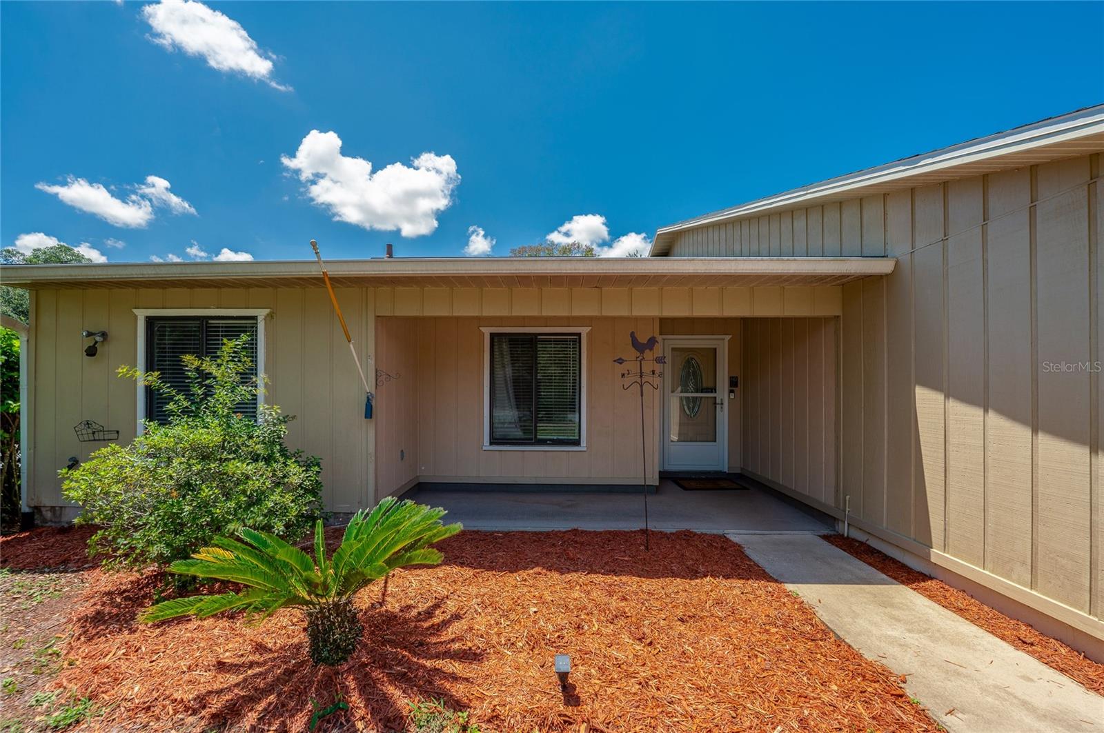 1040 W VILLAGE GREEN ROAD