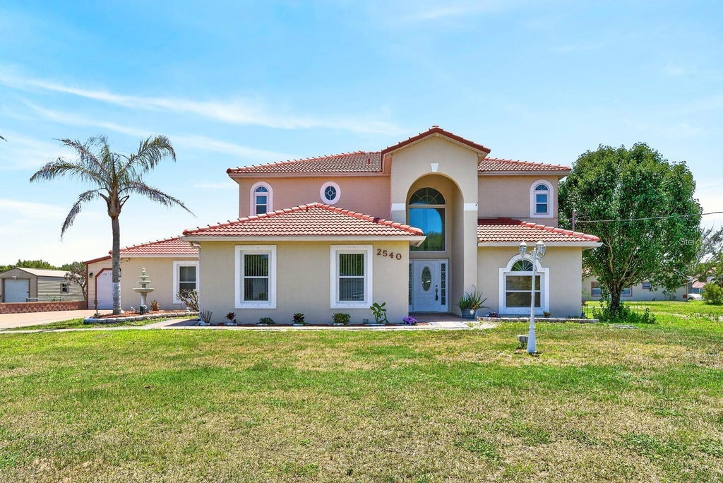 Photo of 2540 Winners (apt Studio) Circle, Kissimmee, FL 34744 (MLS # S5160241)
