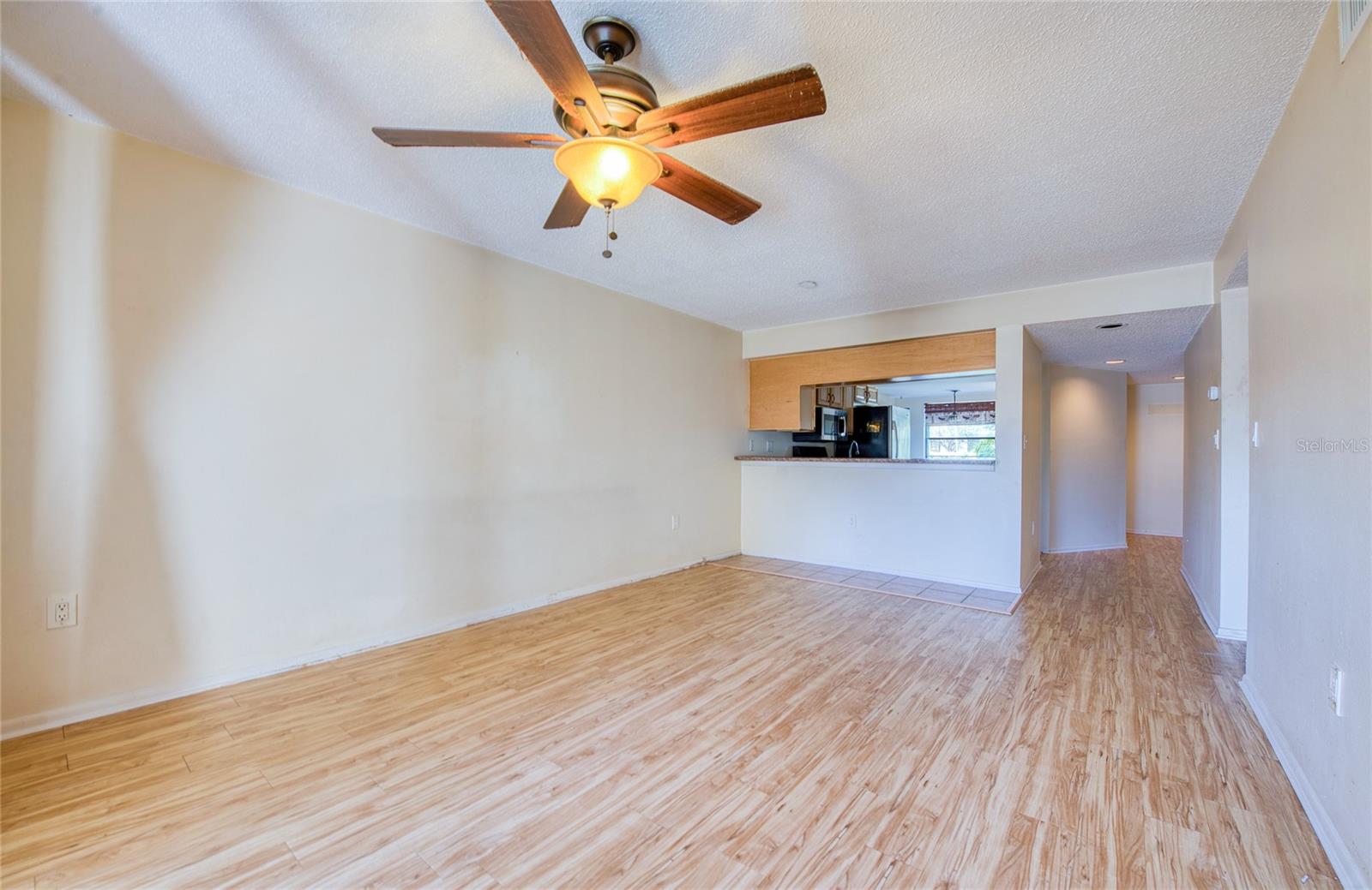 WILLOWS THE CONDO - Residential