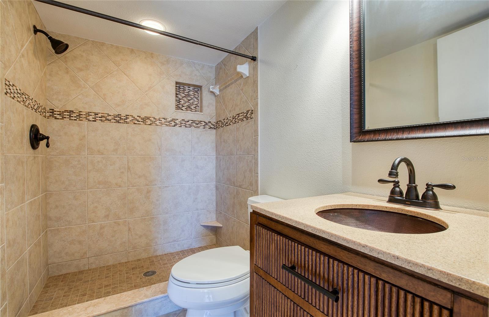 WILLOWS THE CONDO - Residential