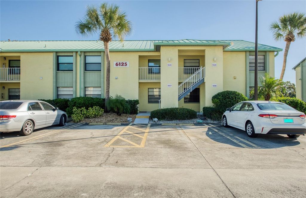 Photo of 6125 113th Street #508, Seminole, FL 33772 (MLS # TB8462008)