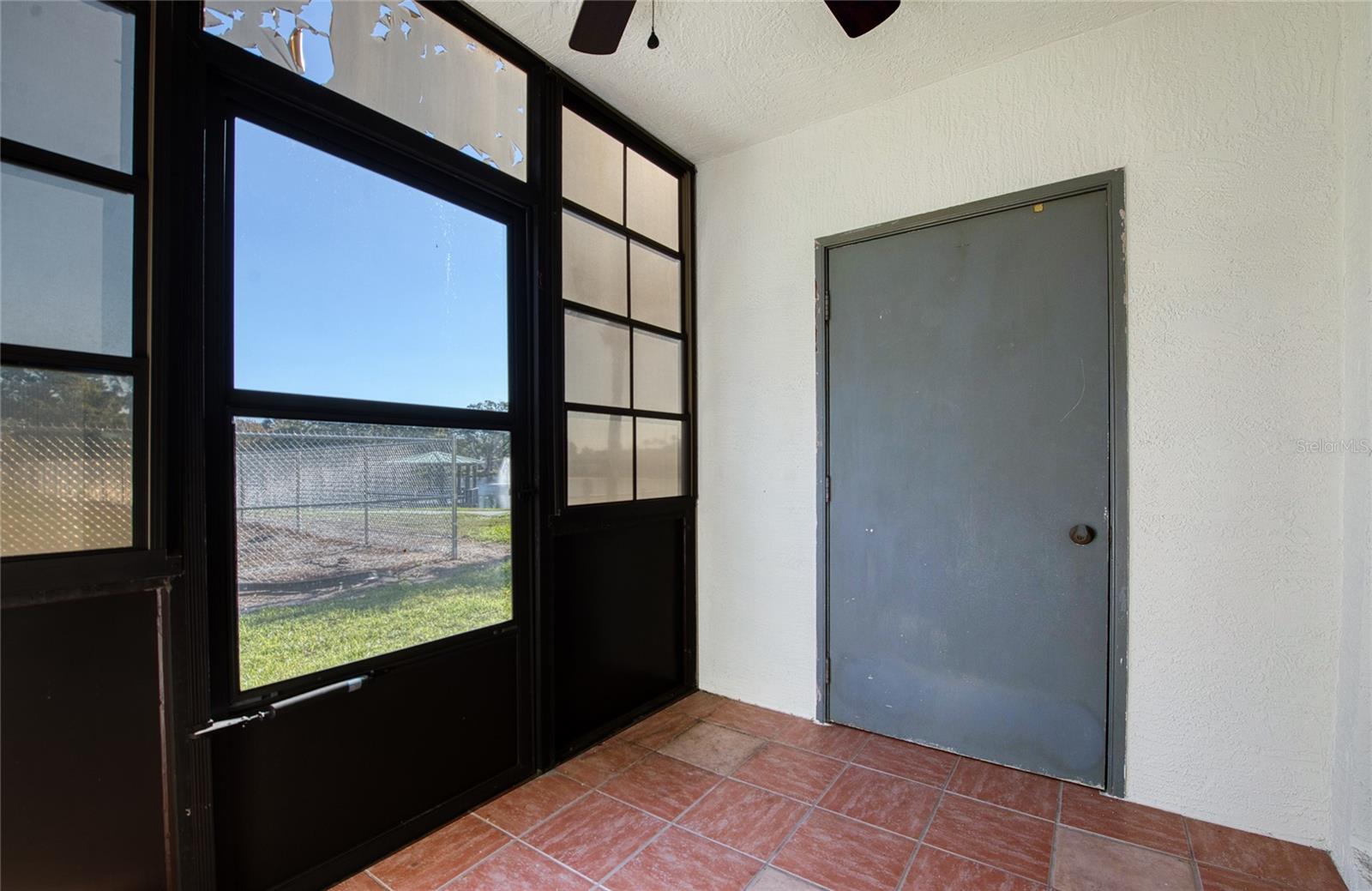 WILLOWS THE CONDO - Residential