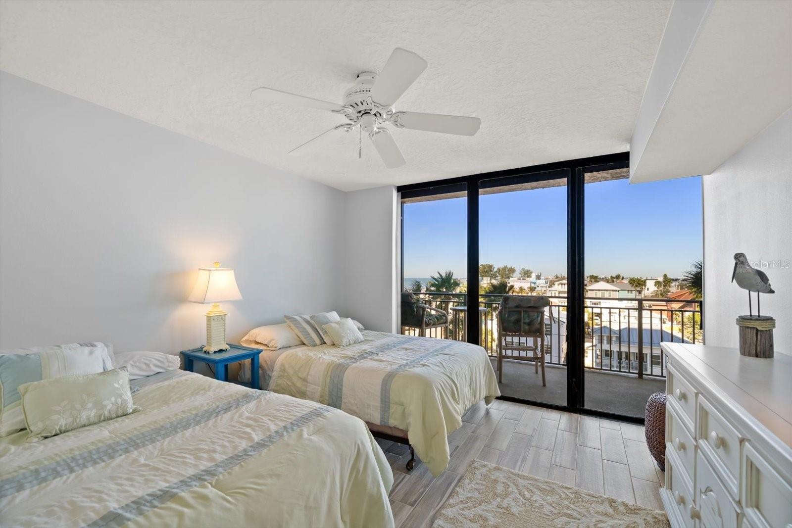 MANSIONS BY THE SEA CONDO - Residential