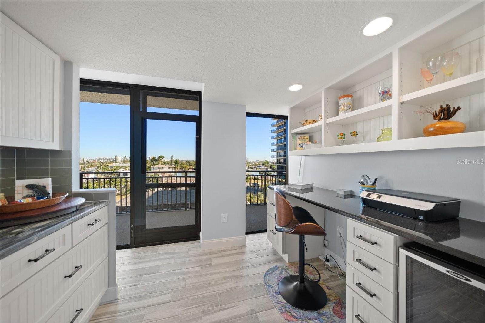 MANSIONS BY THE SEA CONDO - Residential