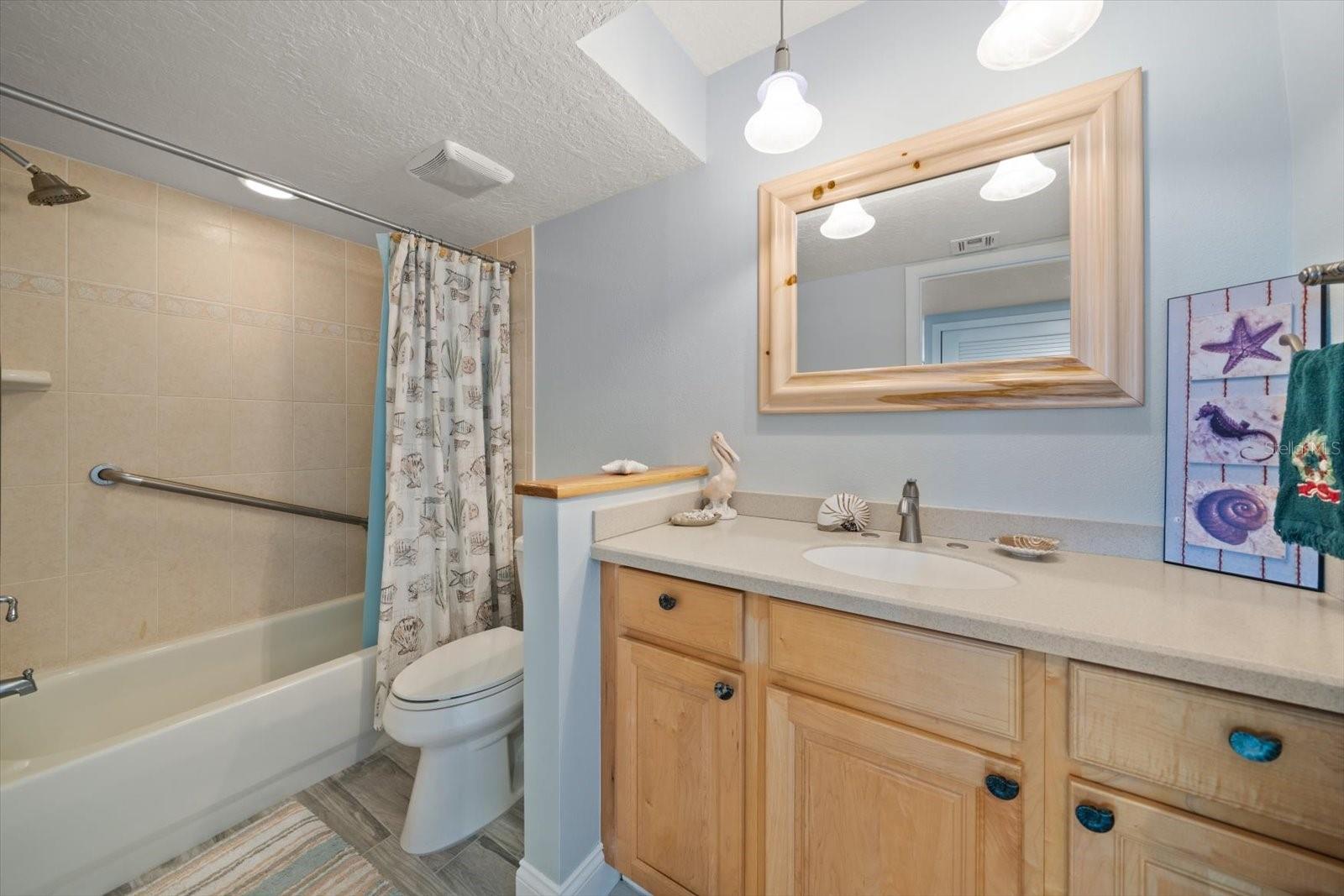 MANSIONS BY THE SEA CONDO - Residential