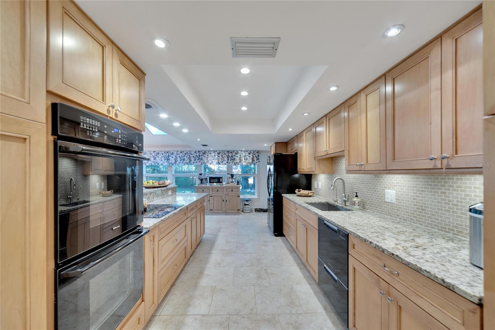 BUCKHORN SPGS MANOR - Residential