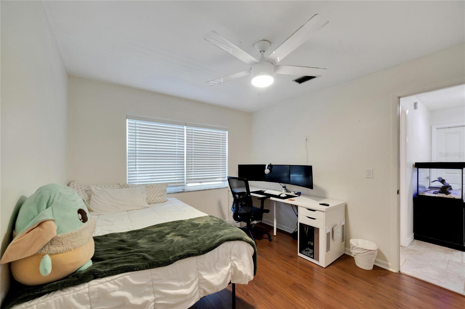 BUCKHORN SPGS MANOR - Residential