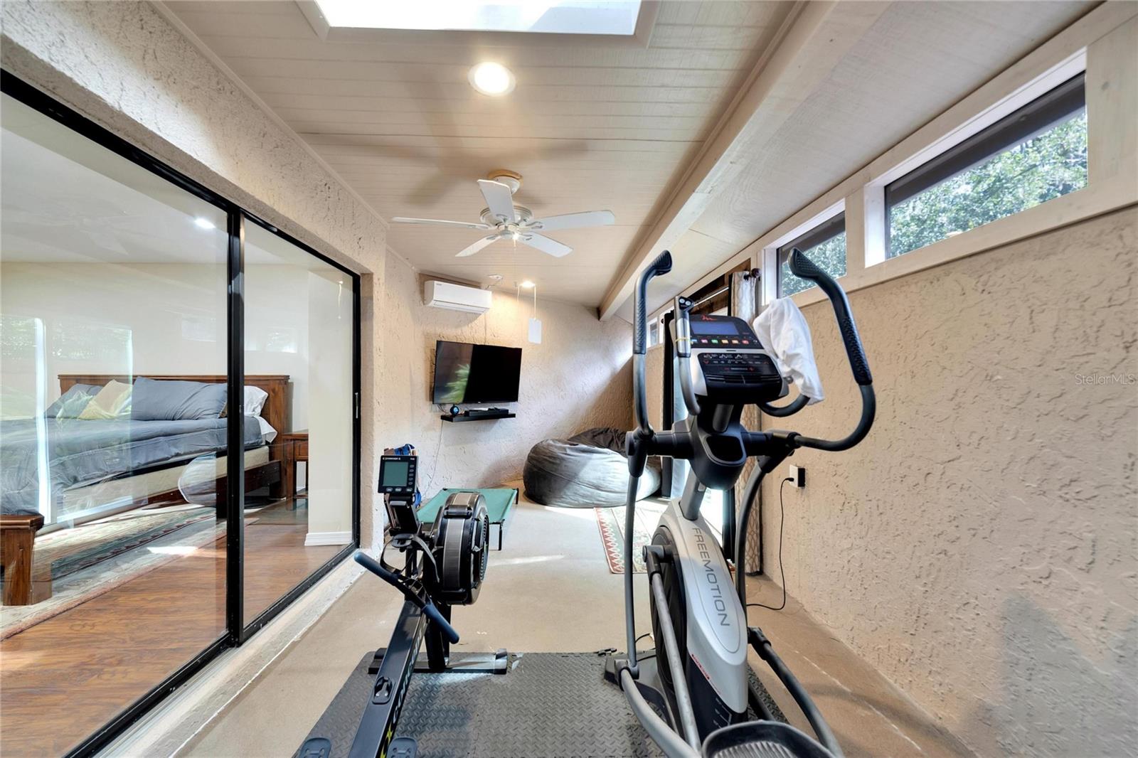 BUCKHORN SPGS MANOR - Residential