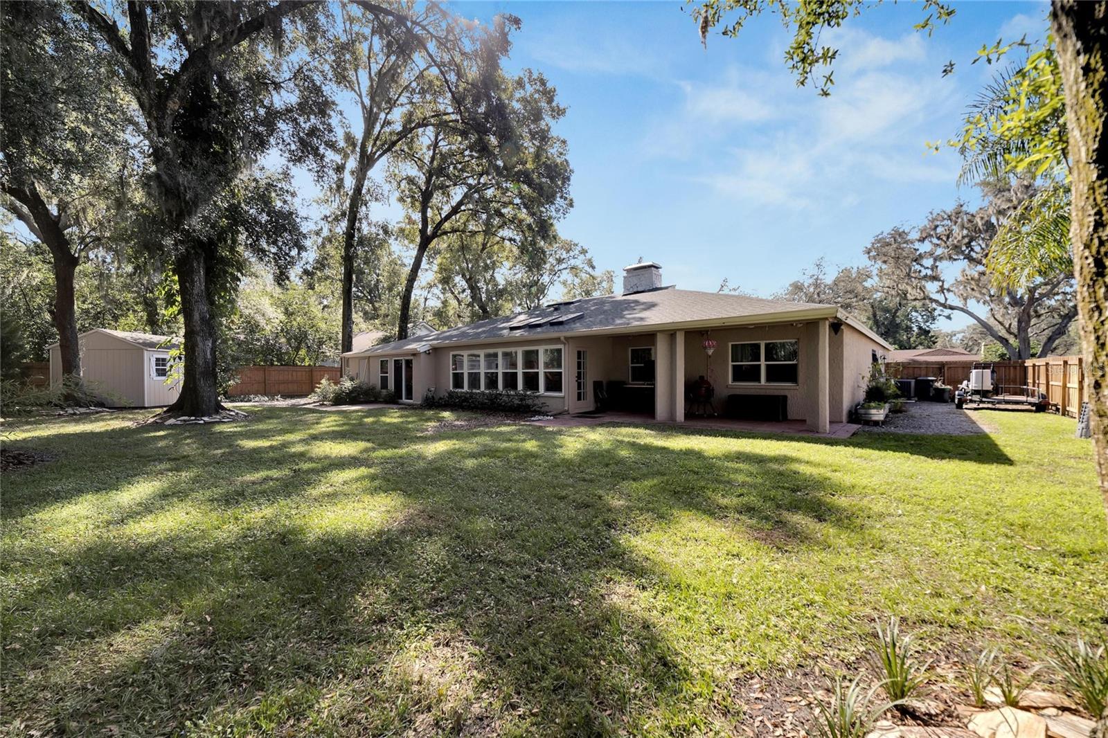 BUCKHORN SPGS MANOR - Residential