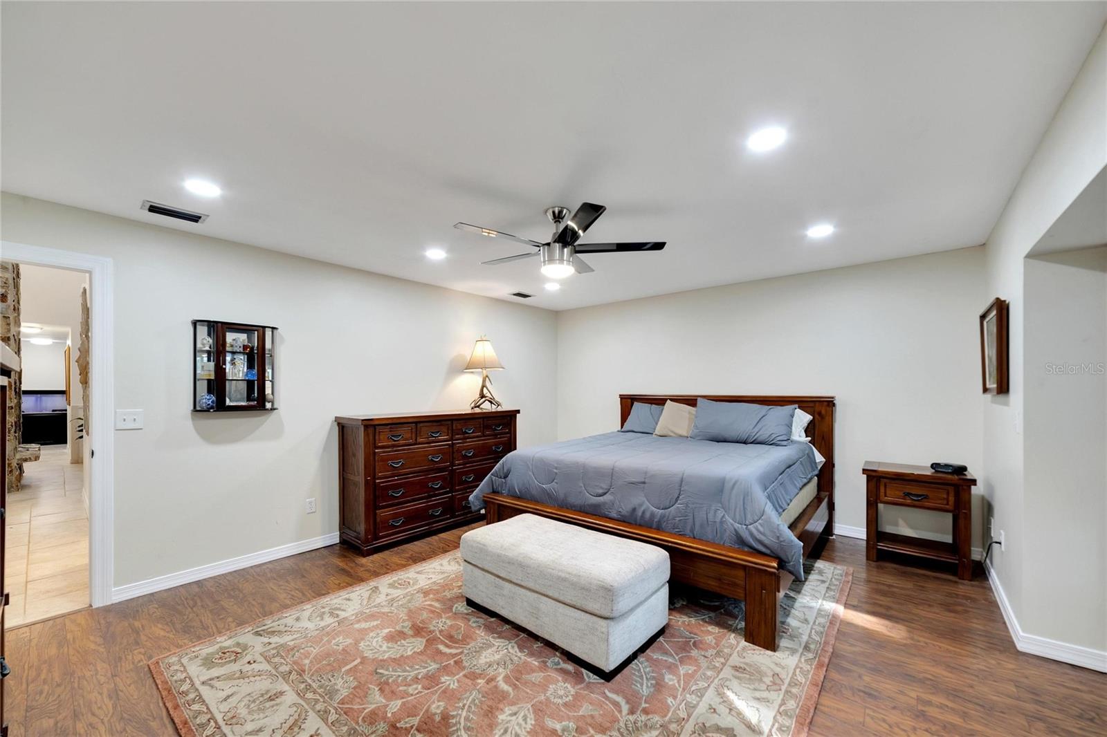 BUCKHORN SPGS MANOR - Residential