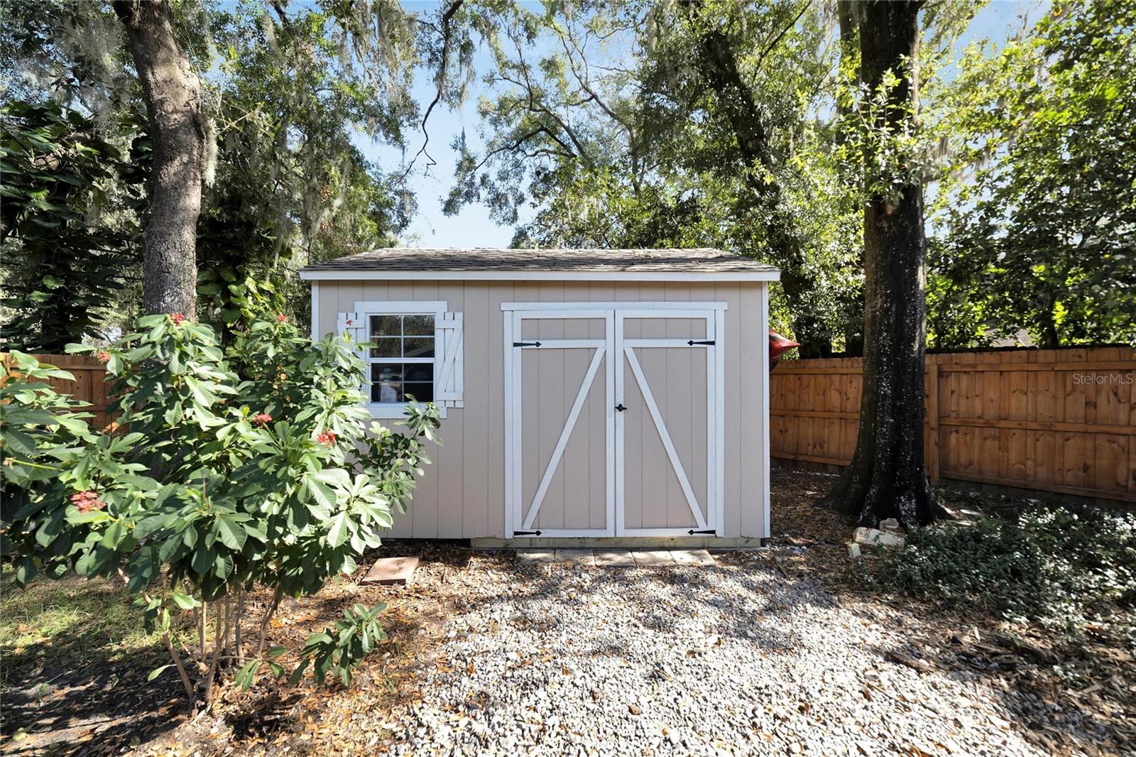 BUCKHORN SPGS MANOR - Residential