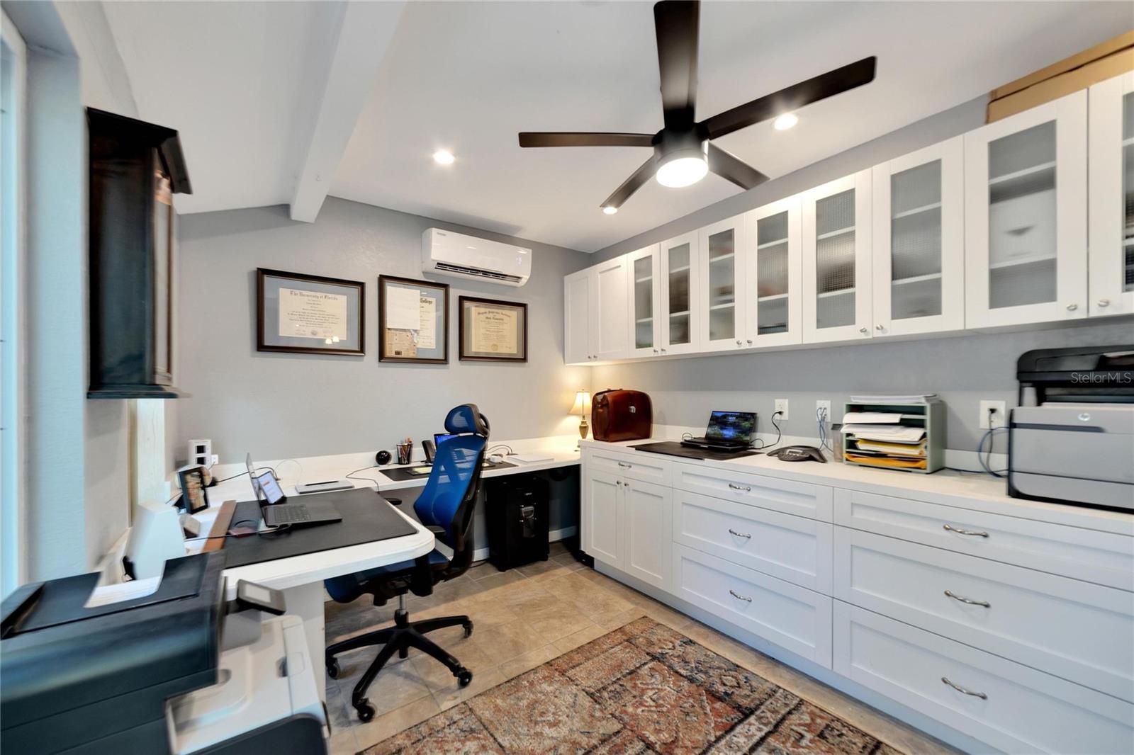 BUCKHORN SPGS MANOR - Residential