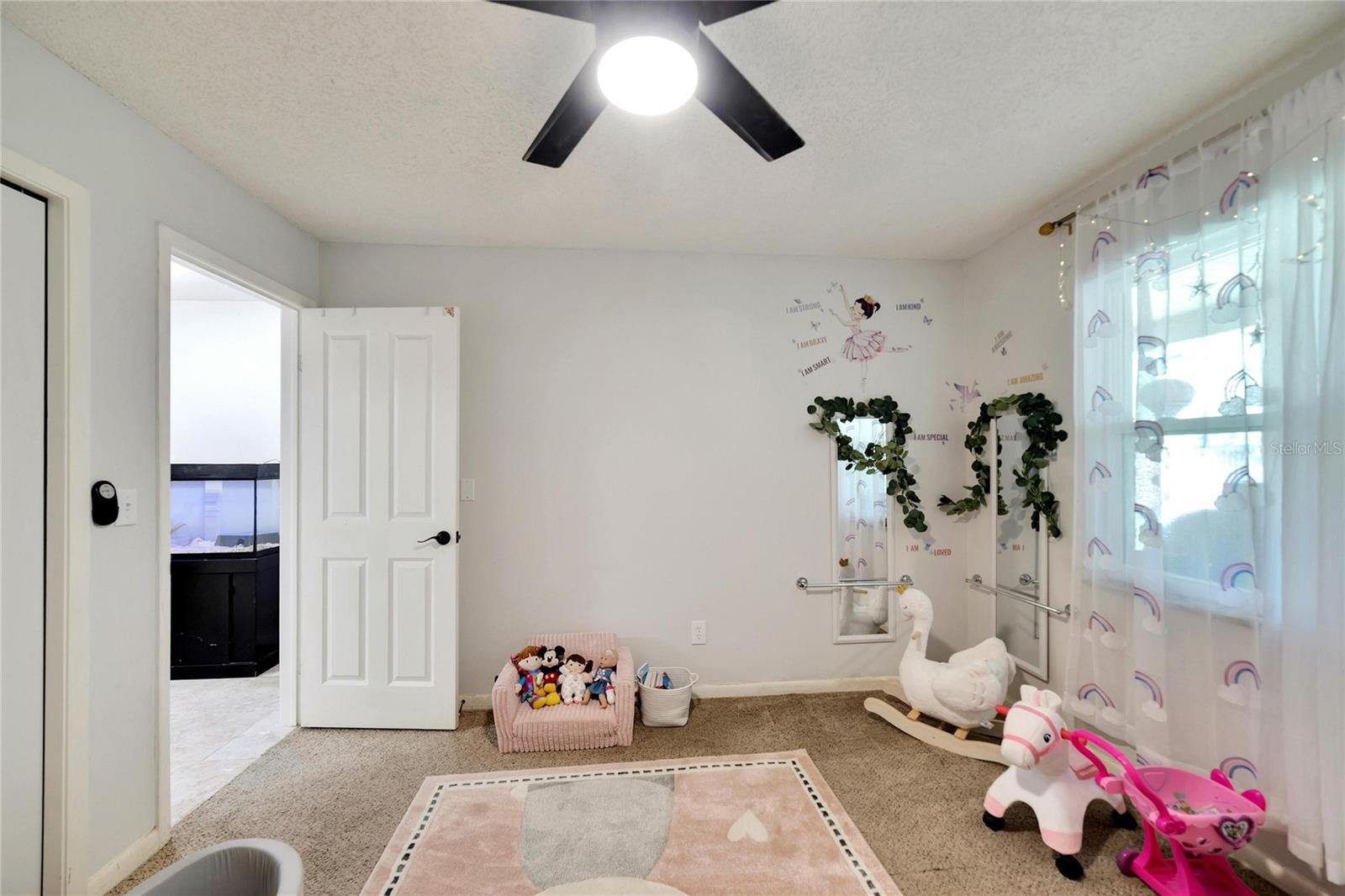 BUCKHORN SPGS MANOR - Residential