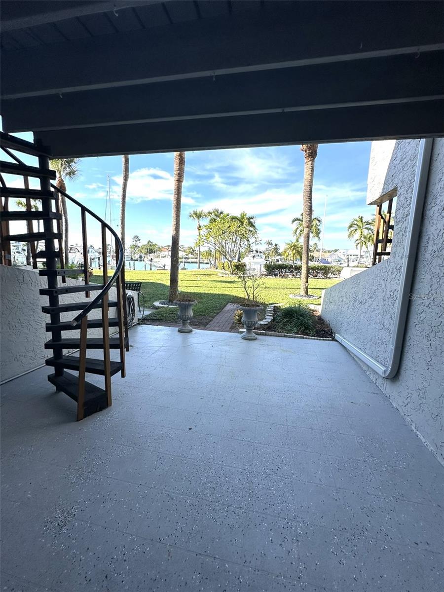 PINE KEY LODGE - Residential Lease