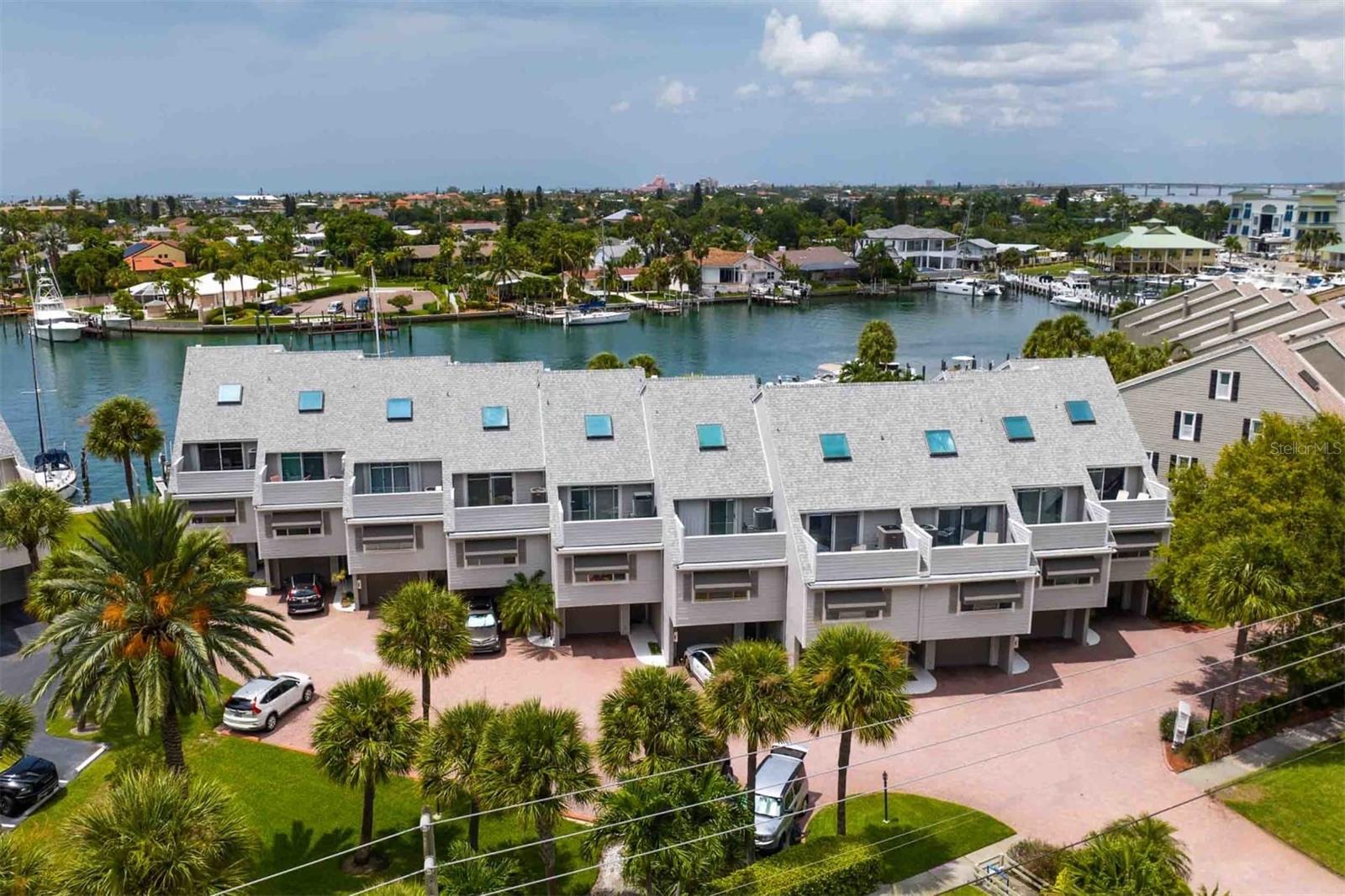 PINE KEY LODGE - Residential Lease