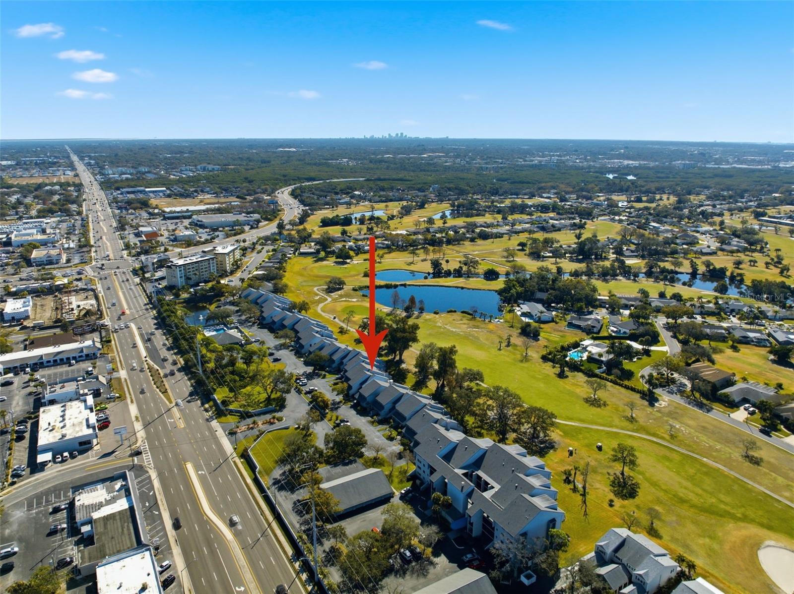 LINKS THE CONDO - Residential