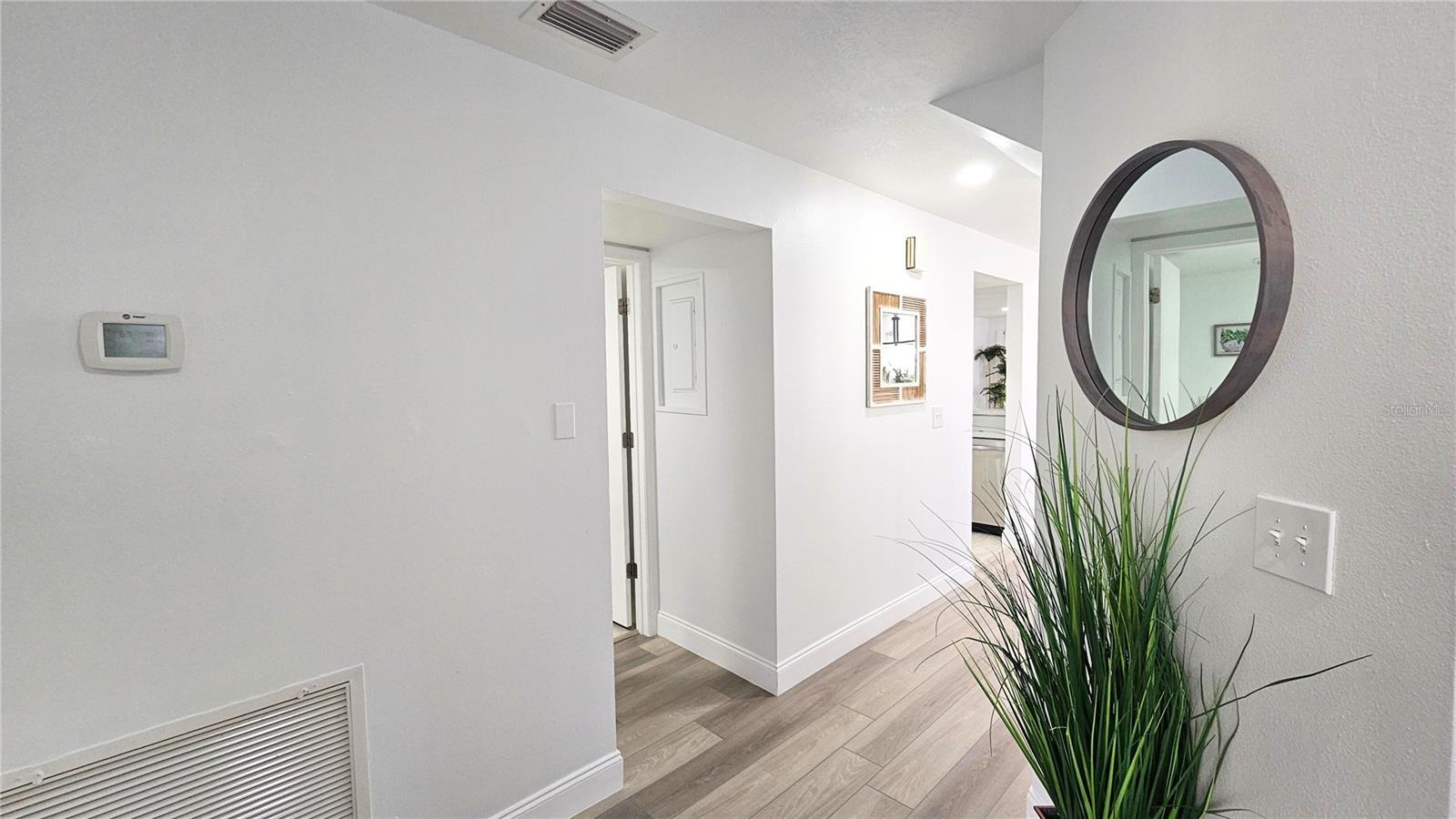 LINKS THE CONDO - Residential