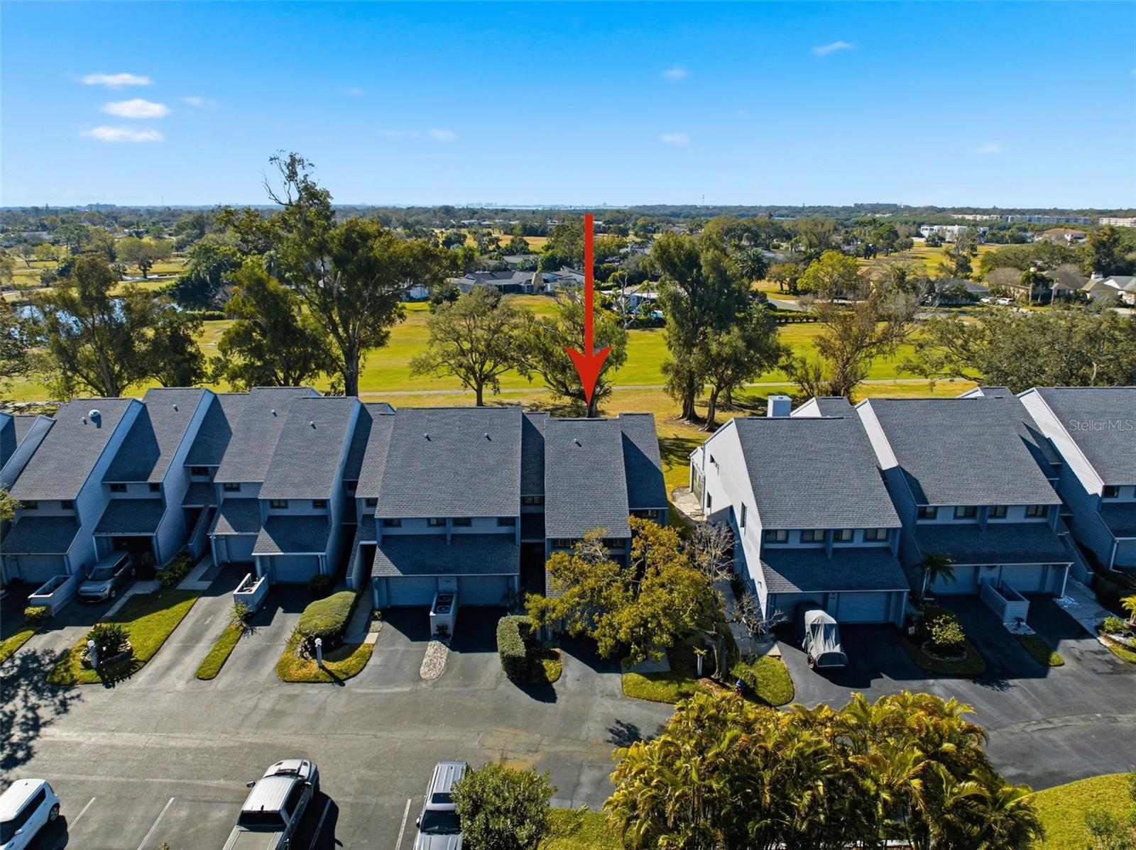 LINKS THE CONDO - Residential