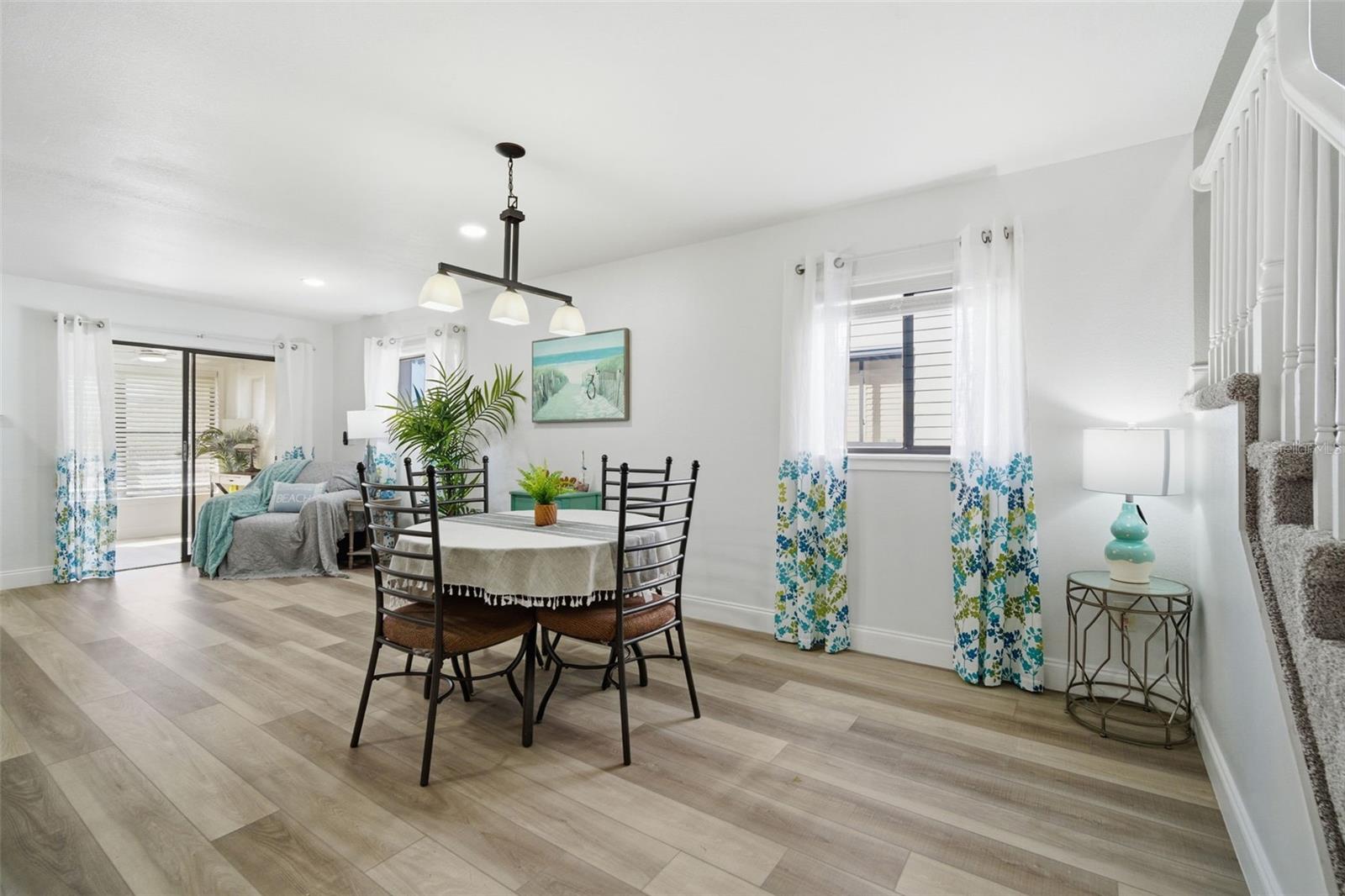 LINKS THE CONDO - Residential