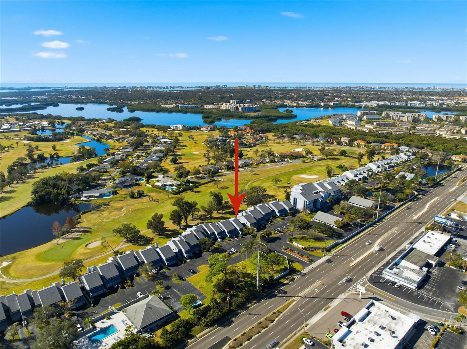 LINKS THE CONDO - Residential