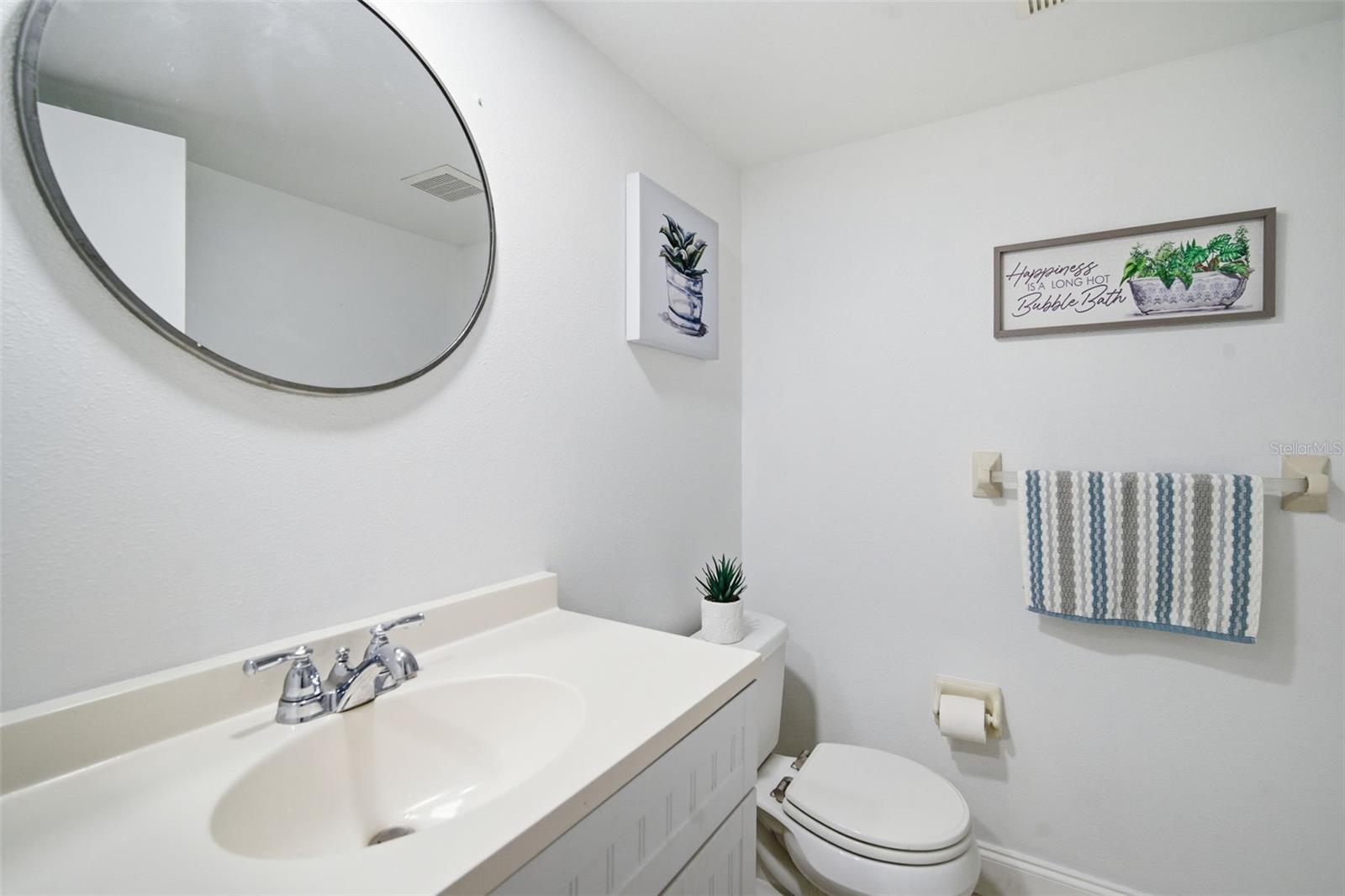 LINKS THE CONDO - Residential